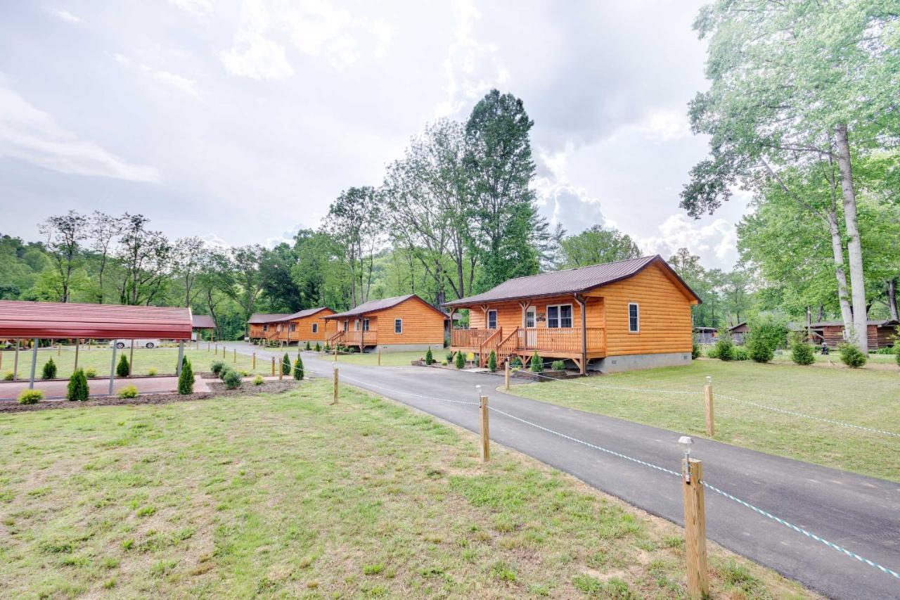 Bears Den Cabin With Porch About 5 Mi To Bryson City! מראה חיצוני תמונה